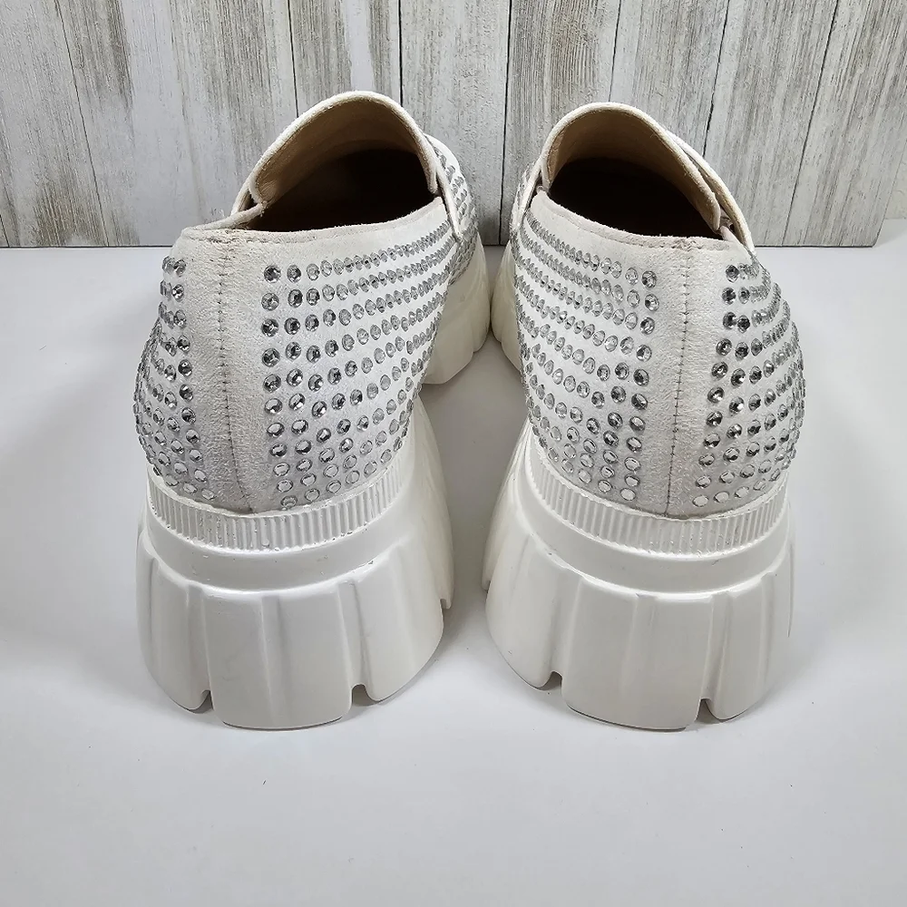 Vegan NEW white jeweled chunky platform lightweight man made y2k size 7.5